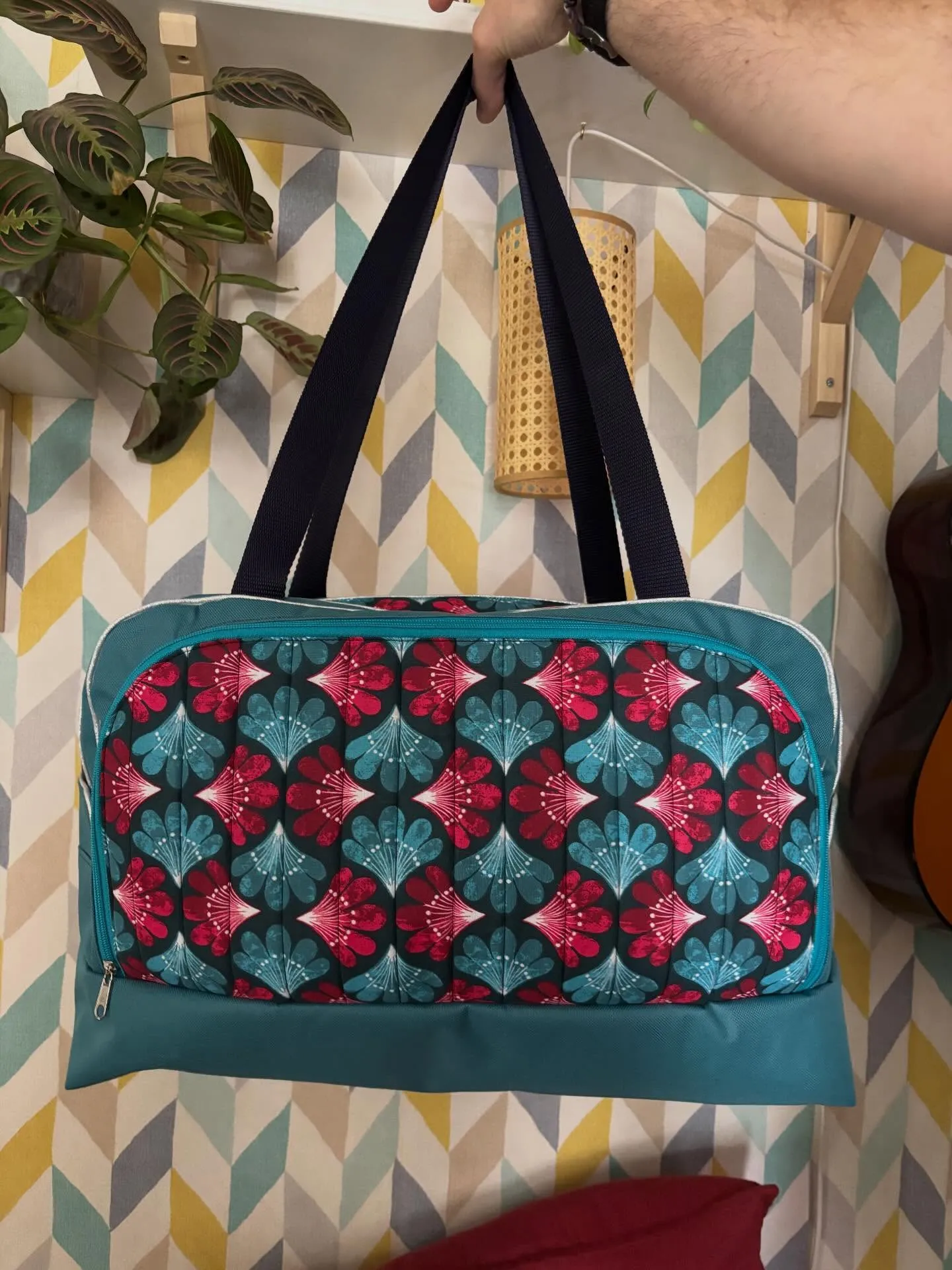 🌸🧵Avis aux passionnés de couture ! ✨. 
Je suis tellement fière de vous présenter